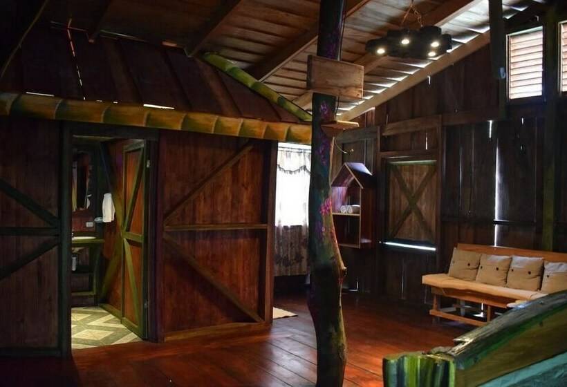 Romantic Room, Mirador Prendas
