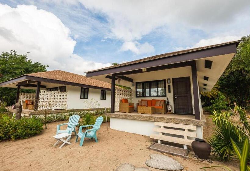 クイーンベッドのデラックスルーム, Virgin Beach Resort