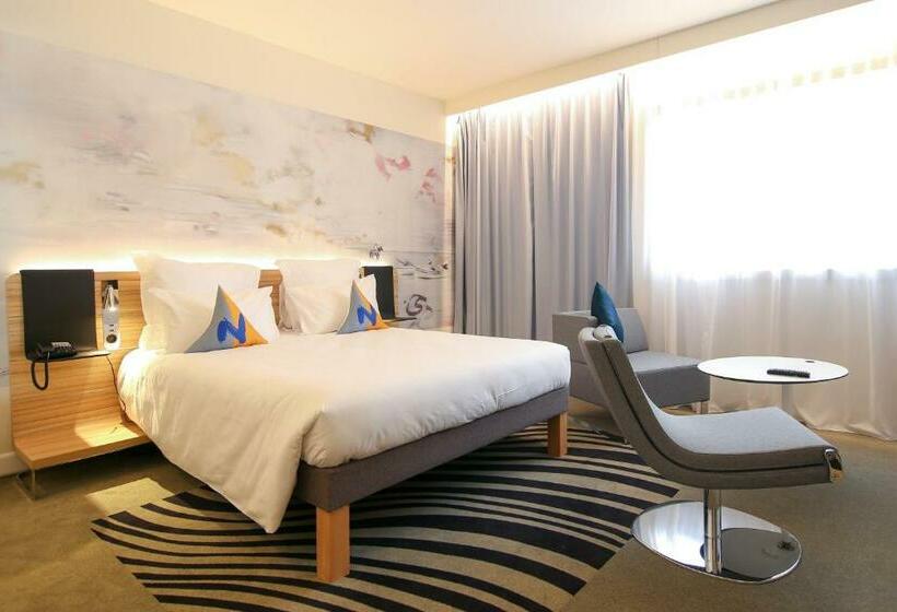 اتاق اجرایی با تخت بزرگ, Novotel Tunis Lac