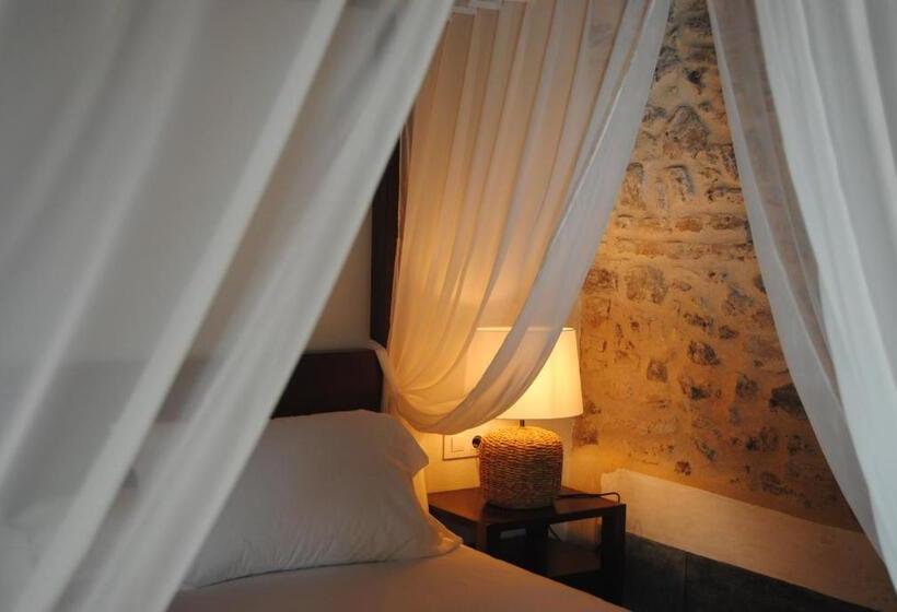 Номер Deluxe, Palacio Conde Del Alamo