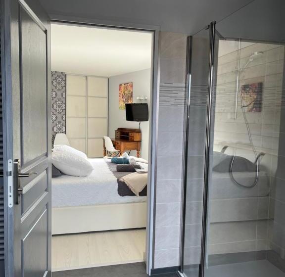 חדר דחוקס עם מיטת קינג, Chambres D Hôtes Villa Anani Cosson Alex
