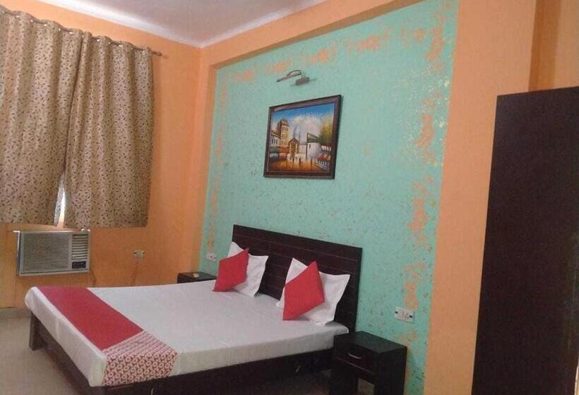 اتاق کلاسیک سه تخته, Oyo 87256 Nu Regency Hotal Dharuhera