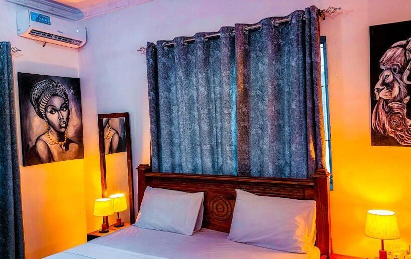 اتاق لوکس, Tamu House Pajé Beach