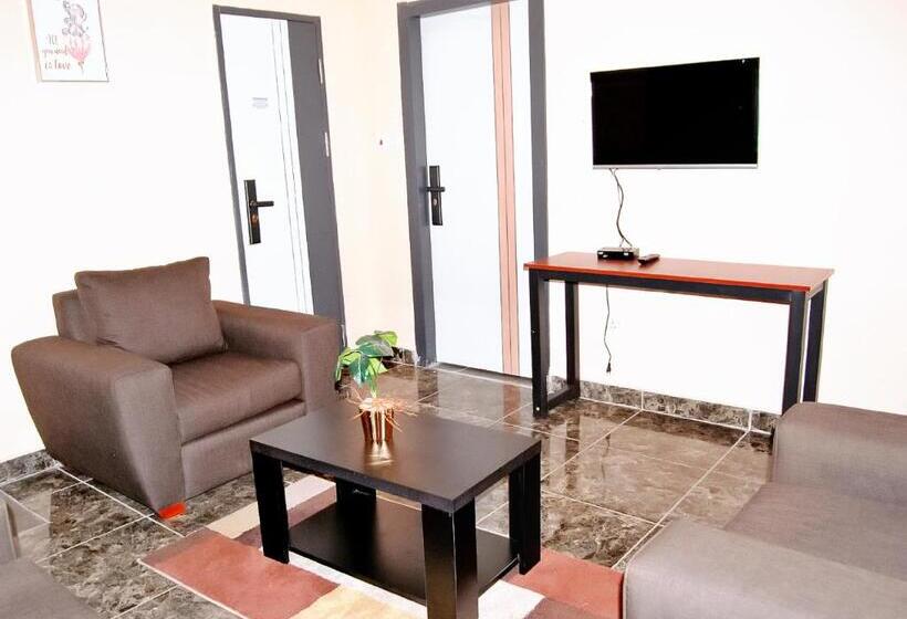 Люкс с Балконом, High Level Apartment
