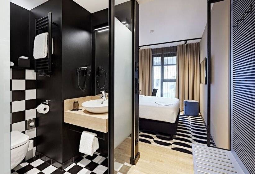 Quarto Estandar, Légère Hotel Erfurt
