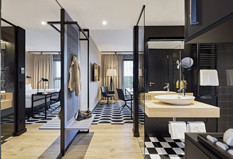 Quarto Superior, Légère Hotel Erfurt