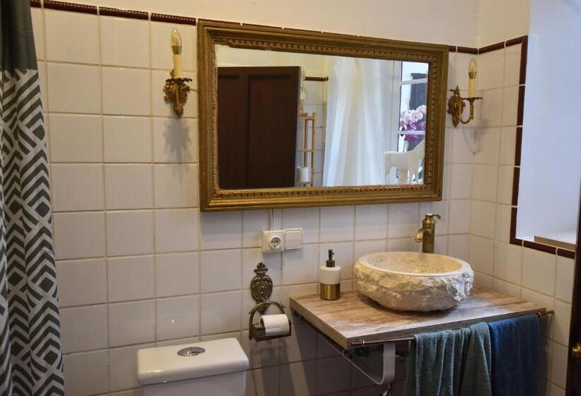 Кровать в Общей Комнате, Gato Azul   Coliving