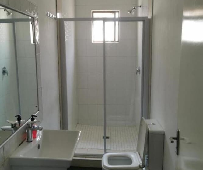 غرفة قياسية, White House Guesthouse 29kew