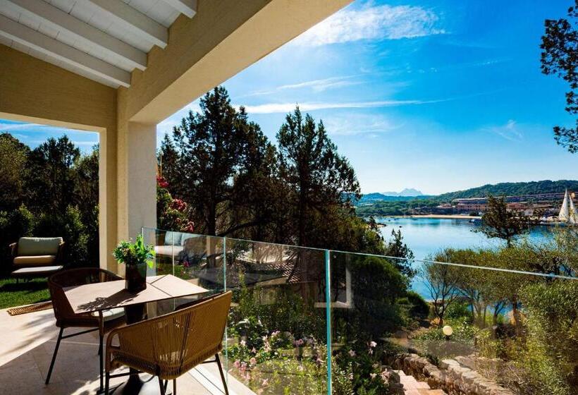 سوییت جونیور با چشم‌انداز دریا, 7pines Resort Sardinia   A Destination By Hyatt