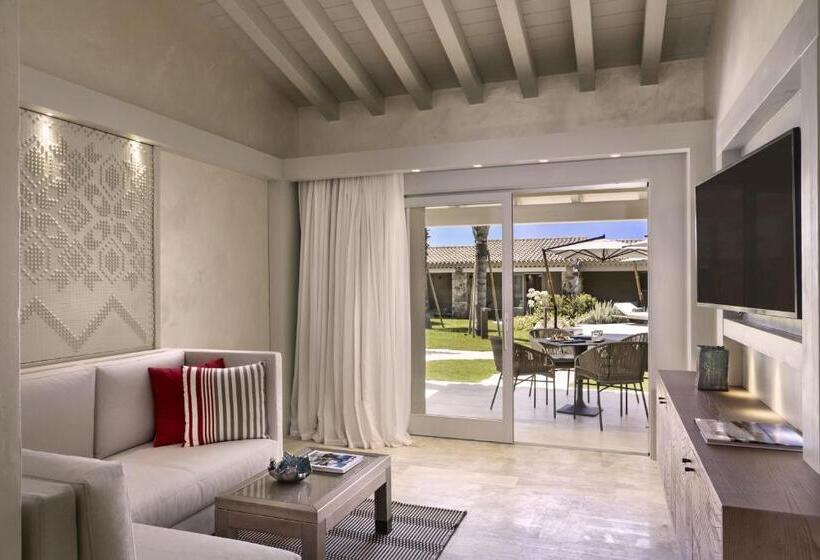 جناح مطل على البحيرة, 7pines Resort Sardinia   A Destination By Hyatt