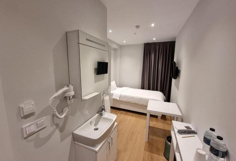 اتاق استاندارد یک نفره, 10m2