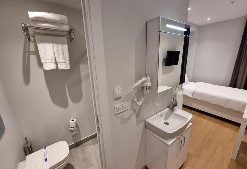 اتاق استاندارد یک نفره, 10m2