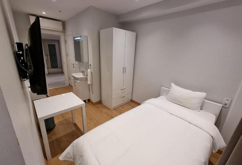 اتاق استاندارد یک نفره, 10m2