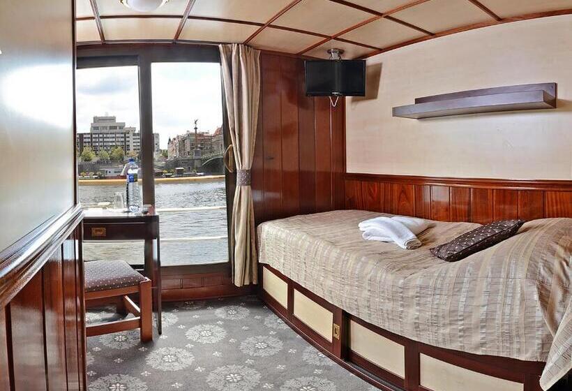 اتاق سوپریور یک تخته, Florentina Boat