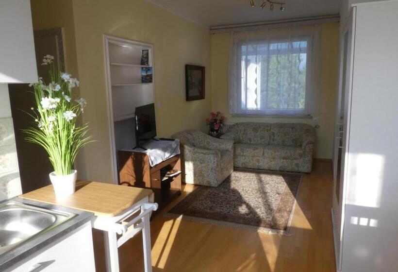２ベッドルームアパートメント, Villa Rauter