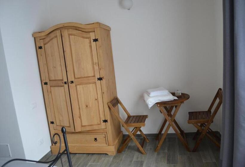 اتاق استاندارد, B&b Residenza Marina