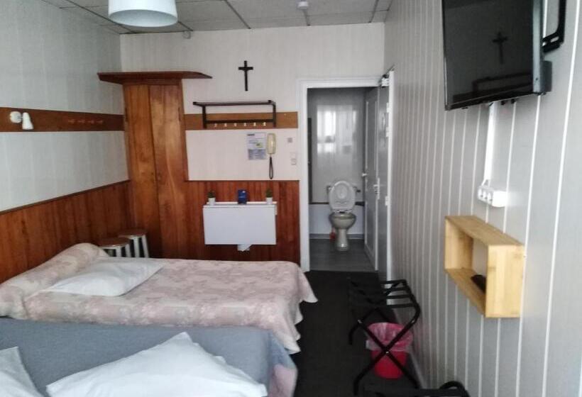 Четырехместный Номер Стандарт, Chalet Saint Louis