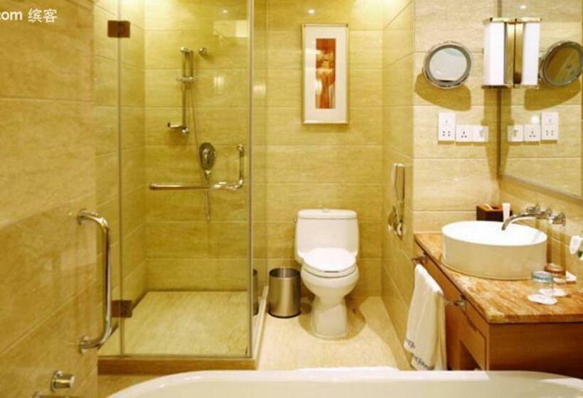 Номер Superior, Howard Johnson Sunshine Plaza Ningbo