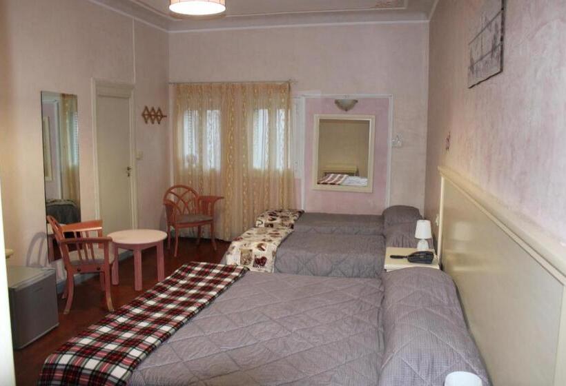 اتاق استاندارد چهار تخته, Milano