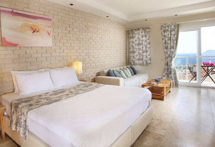 Полулюкс Вид на Море, Saylam Suites