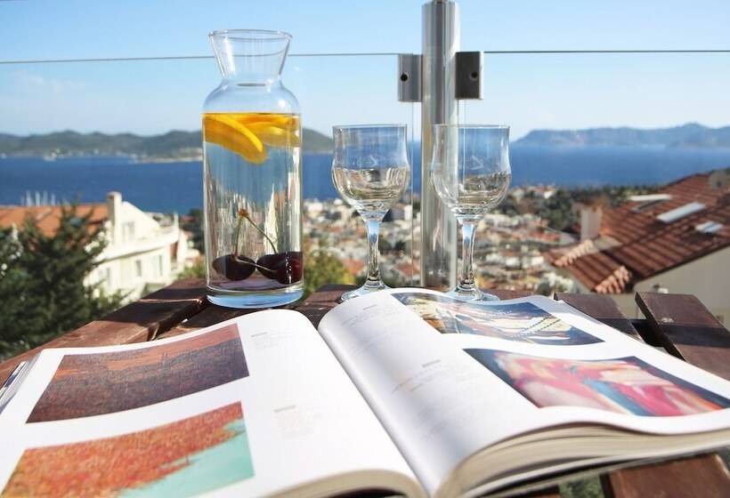 Люкс Мастер Вид на Море, Saylam Suites