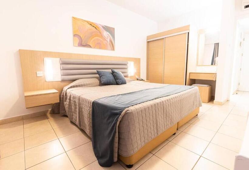 Апартаменты 1 Спальня Боковой Вид на Море, Vrissaki Hotel Apartments