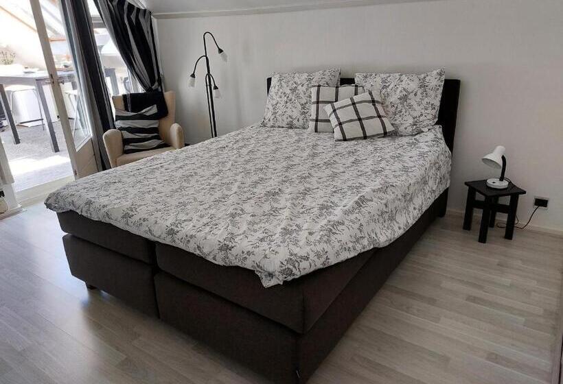 스탠다드 룸, Riethove