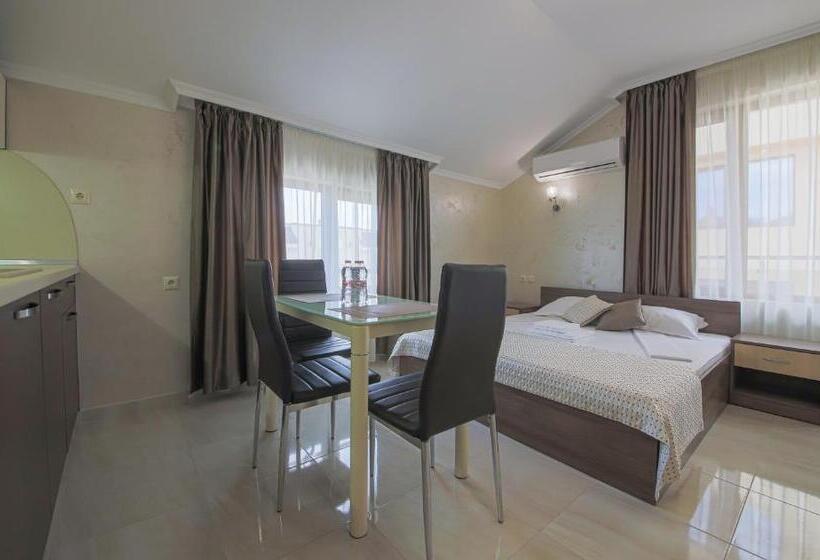 استودیو استاندارد با بالکن, Guesthouse Phoenix