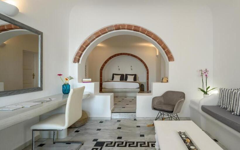 سوئیت با وان آب گرم, Pegasus Spa