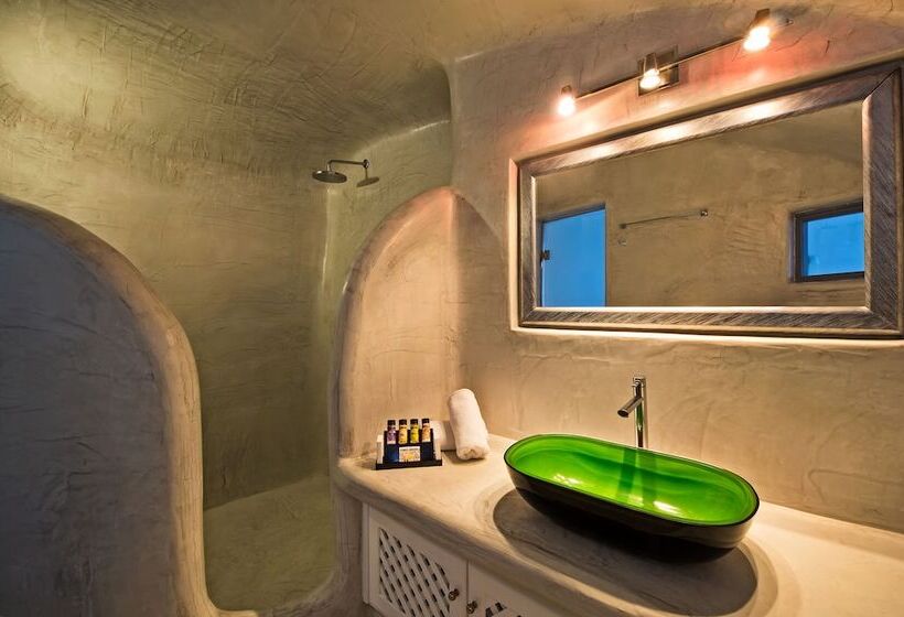سوییت با استخر, Pegasus Spa