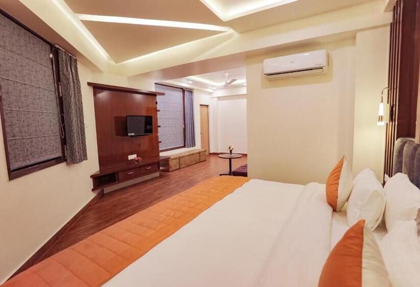 산 전망 스위트, Regenta Resort Madhuganga Ukhimath