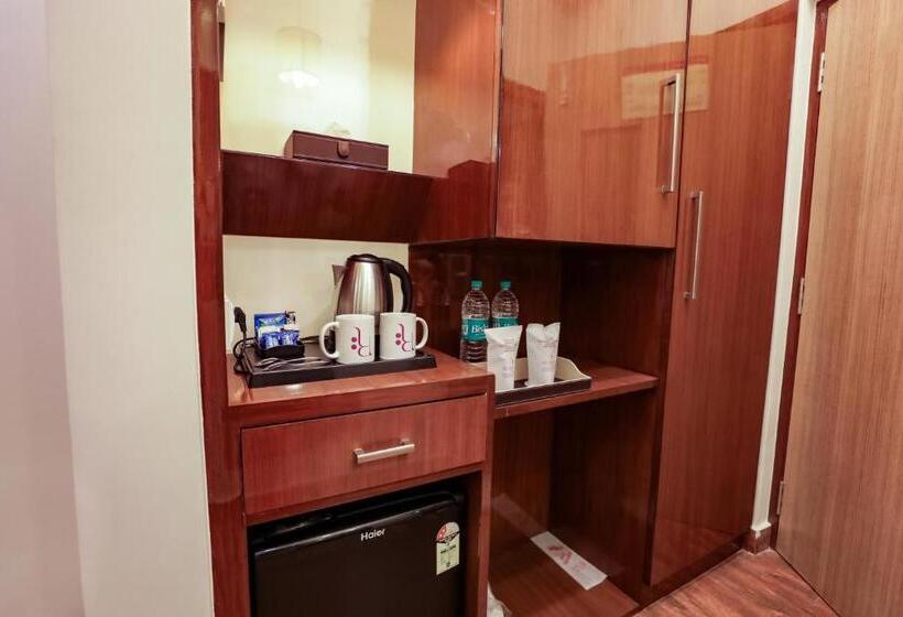 이그제큐티브 스위트, Regenta Resort Madhuganga Ukhimath