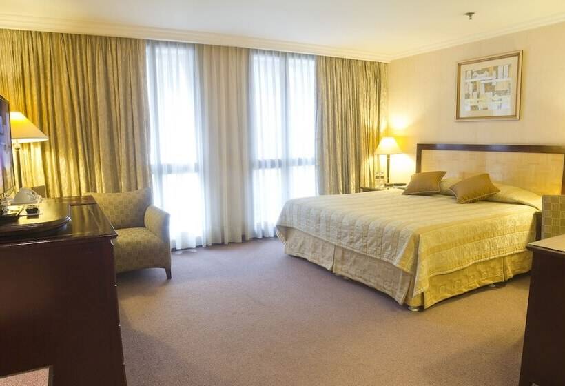 수피리어 룸, Herald Suites Solana