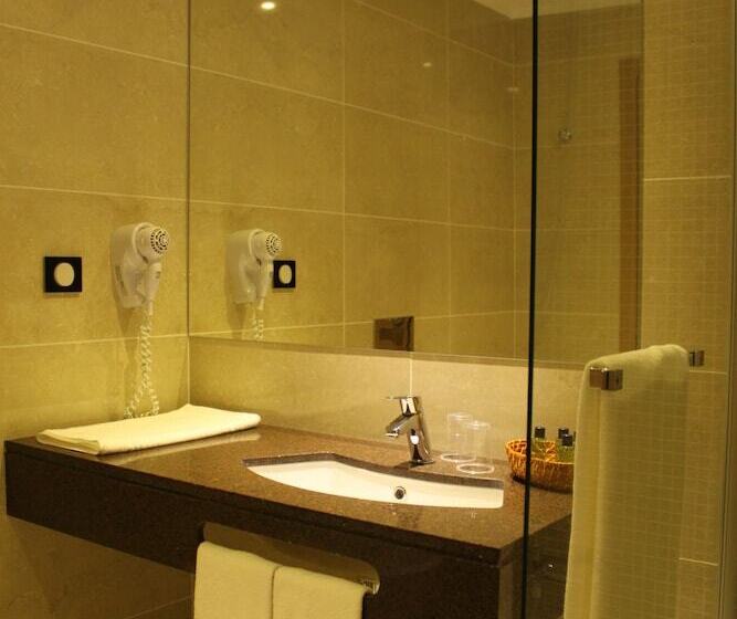 Quarto Superior, O Gato & Spa