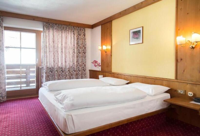 マウンテンビュースタンダードルーム, Sporthotel Kurzras