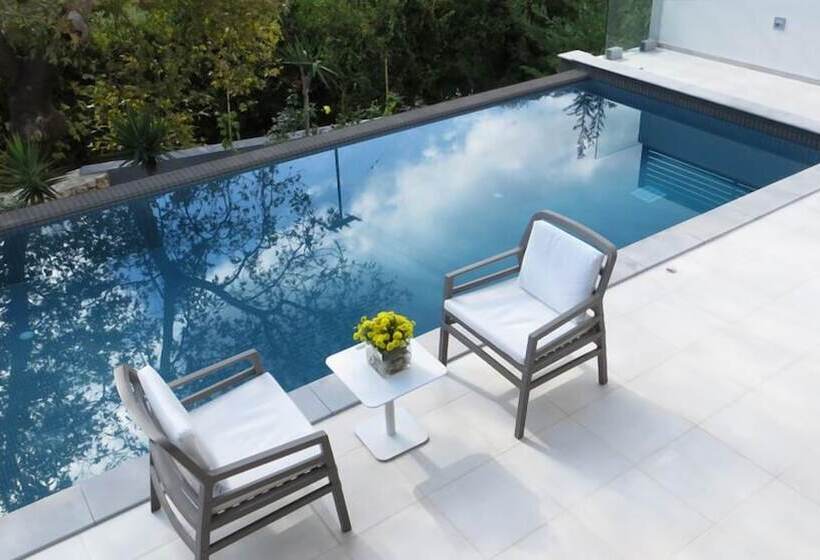套房配有游泳池, Tesoro Blu Hotel & Spa Adults Only