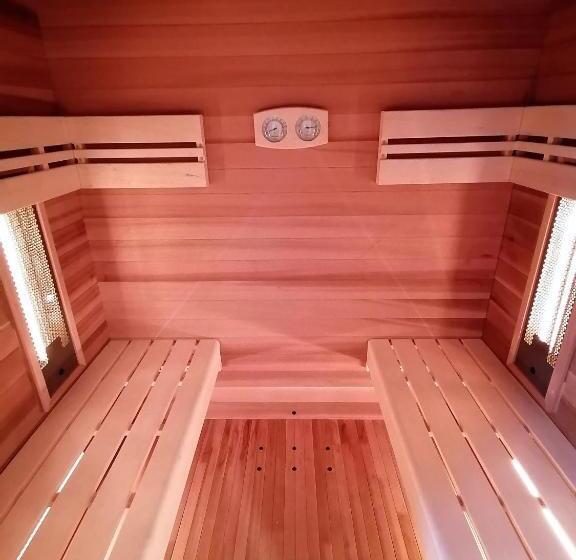 Номер Стандарт Вид на Море с Балконом, La Bulle D Etel, Chambres & Spa