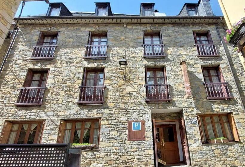 Номер Стандарт, Pension Casat