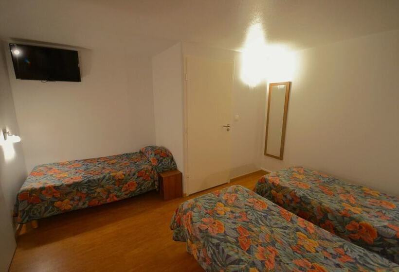 标准三人间, Fasthotel Tours Sud