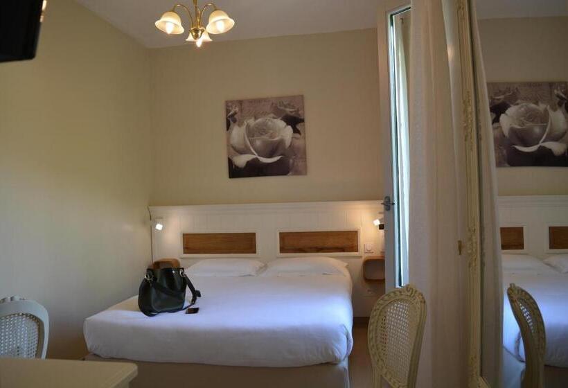 اتاق کلاسیک, Hôtel Le Colombier