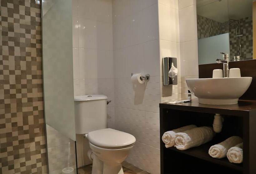 اتاق استاندارد چهار تخته, Sowell Hotels Mont Blanc Et Spa