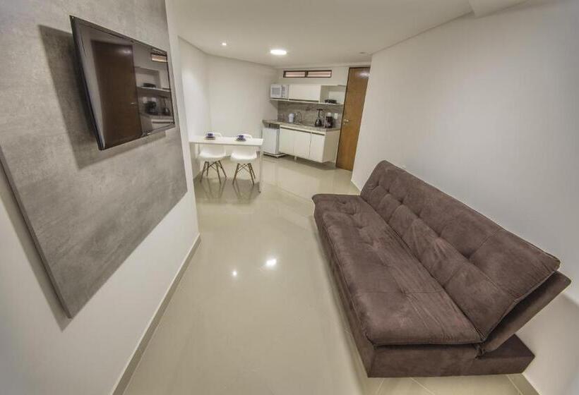 آپارتمان 1 خوابه با چشم‌انداز استخر, Goldflat   Cabo Branco By Penareiaturbr