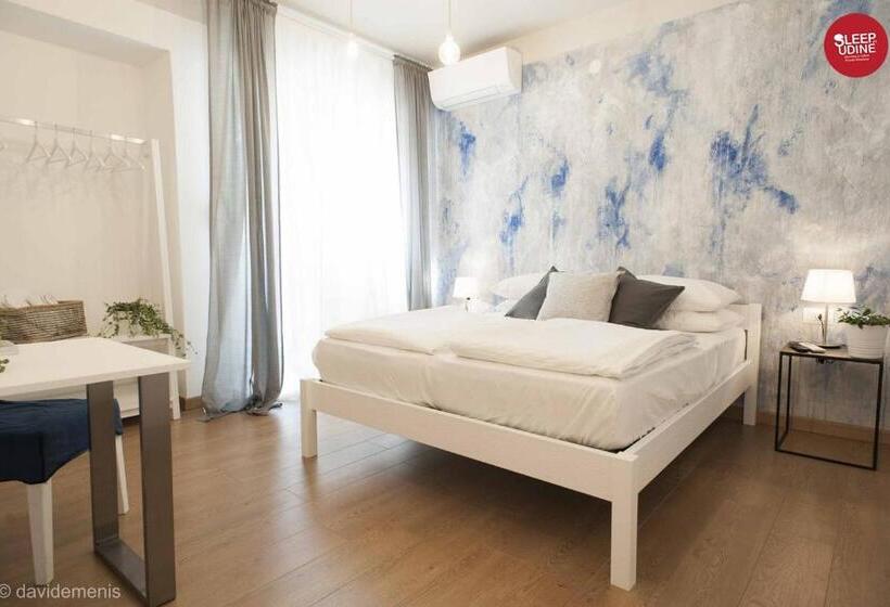 Standard room with outdoor bath, Sleep In Udine