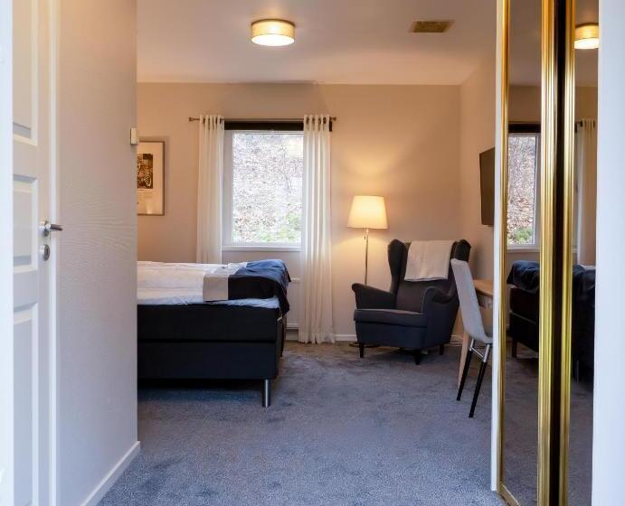デラックスルーム, Spångens Gästgivaregård & Hotell