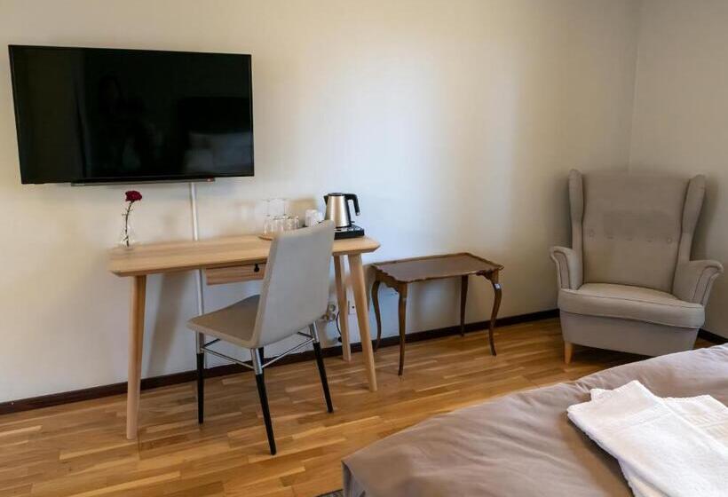 スタンダードルーム, Spångens Gästgivaregård & Hotell