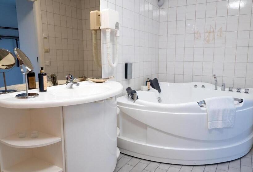 スイート, Spångens Gästgivaregård & Hotell