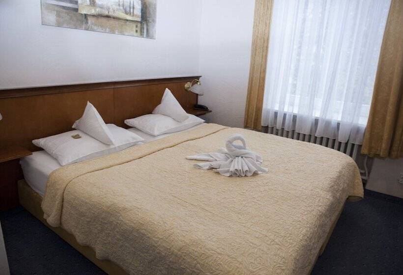 Номер Стандарт Трехместный, Baden