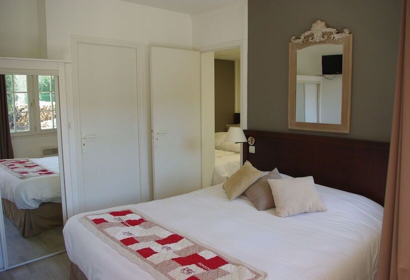 Номер Стандарт, Logis Hôtel Les Nymphéas