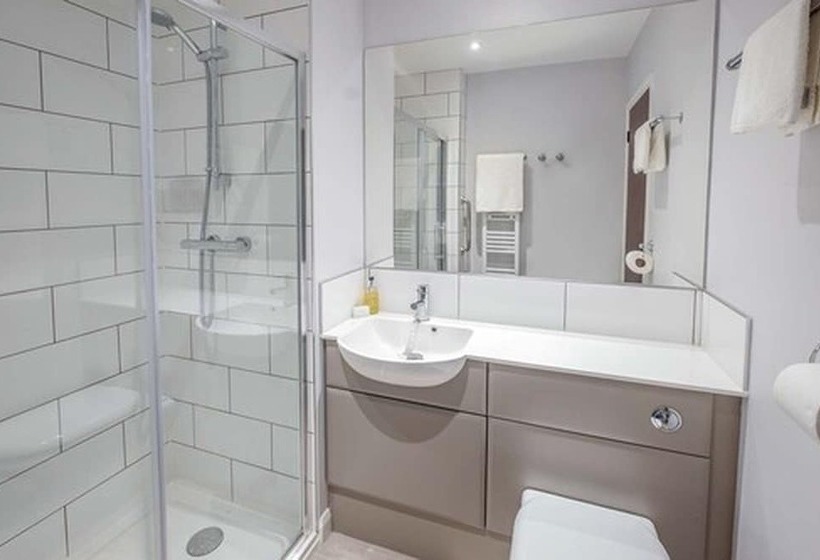 Номер Стандарт Боковой Вид на Море, Trouville Hotel By Compass Hospitality