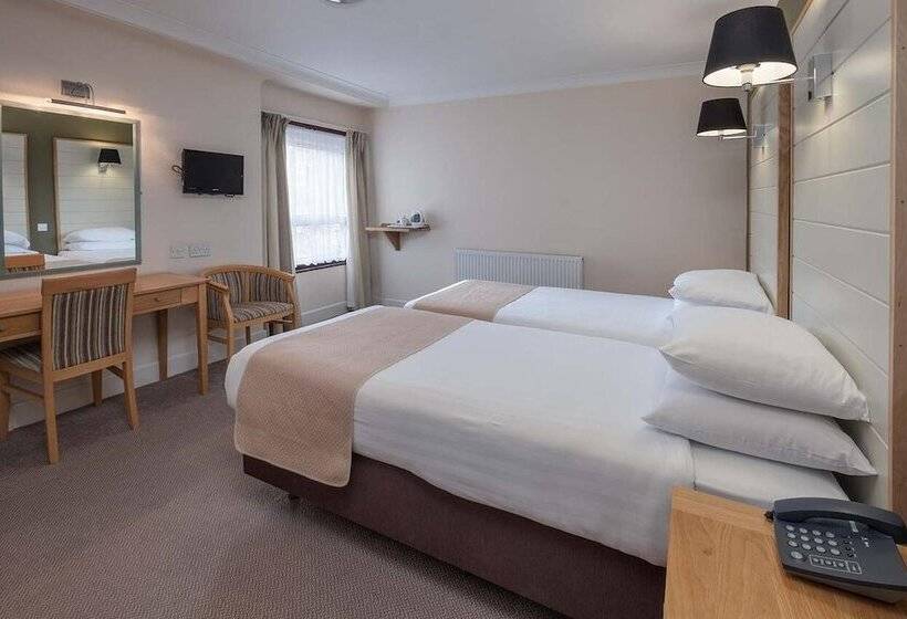 Triple Room Sea View, Trouville Hotel By Compass Hospitality